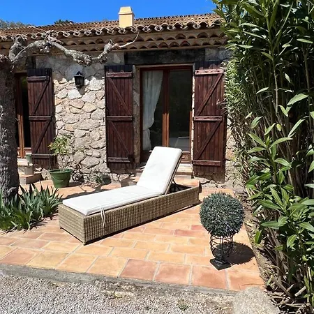 La Bergerie Bed & Breakfast Le Plan-de-la-Tour Exterior photo